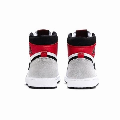 Air Jordan 1 High Retro Light Smoke Grey Retro Sneakers