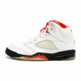 Air Jordan 5 Retro Fire Red 2000 Air Jordan retro sneakers for street style