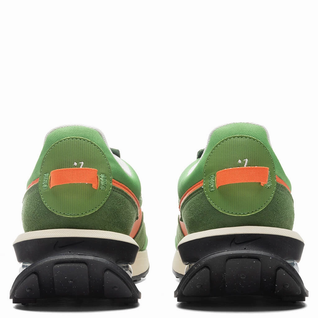 Air Max Pre-Day LX - Chlorophyll/Camellia/Treeline Nike Classic Sports Sneakers