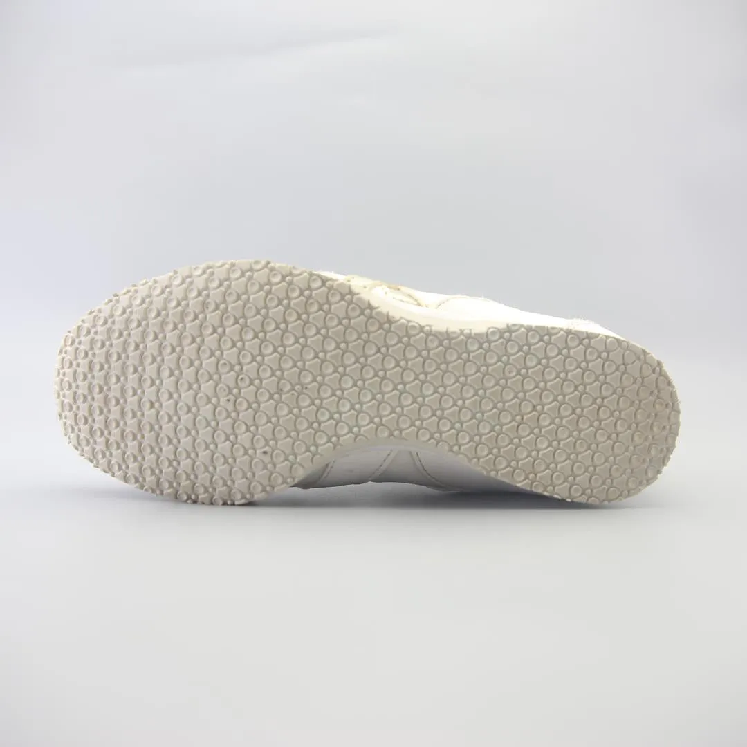 ASICS CHEER 8 sporty Asics footwear images