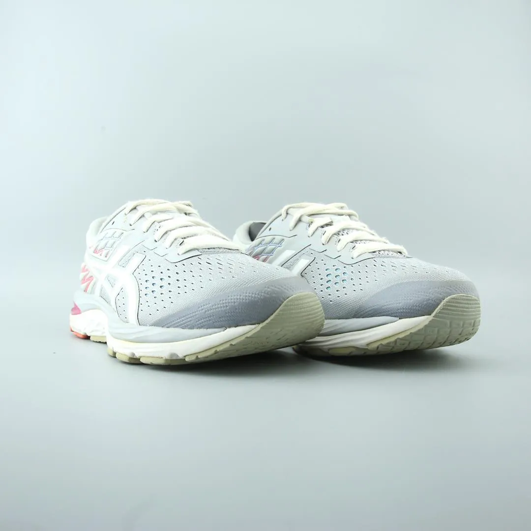 ASICS GEL-CUMULUS 21 performance running shoe photos