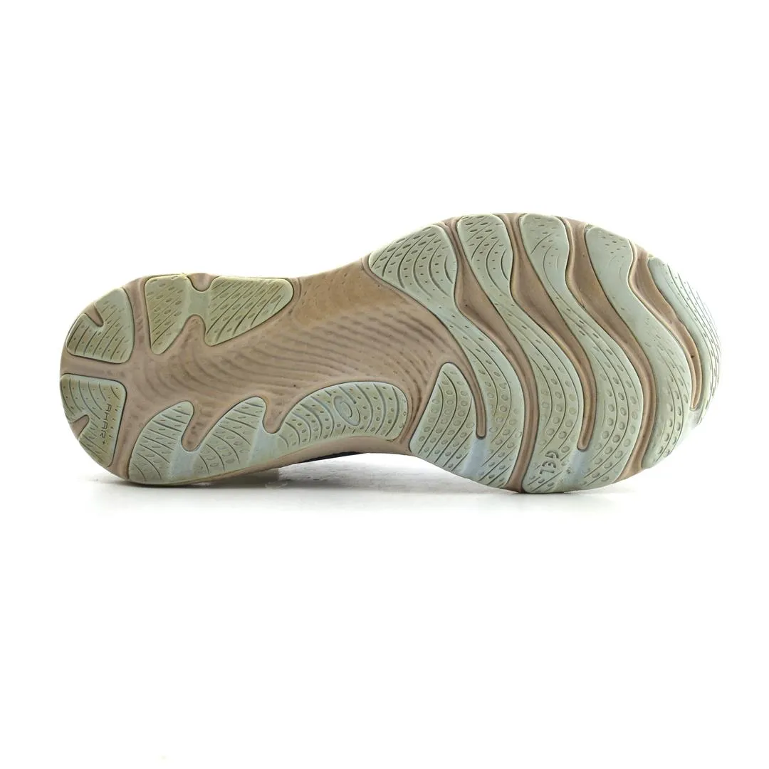 ASICS GEL-CUMULUS 24 lightweight athletic shoe visuals