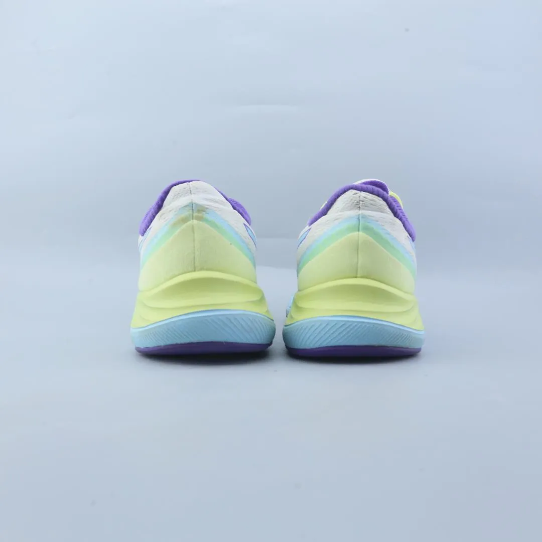 ASICS  GEL-EXCITE 8 trainer shoe design snapshots