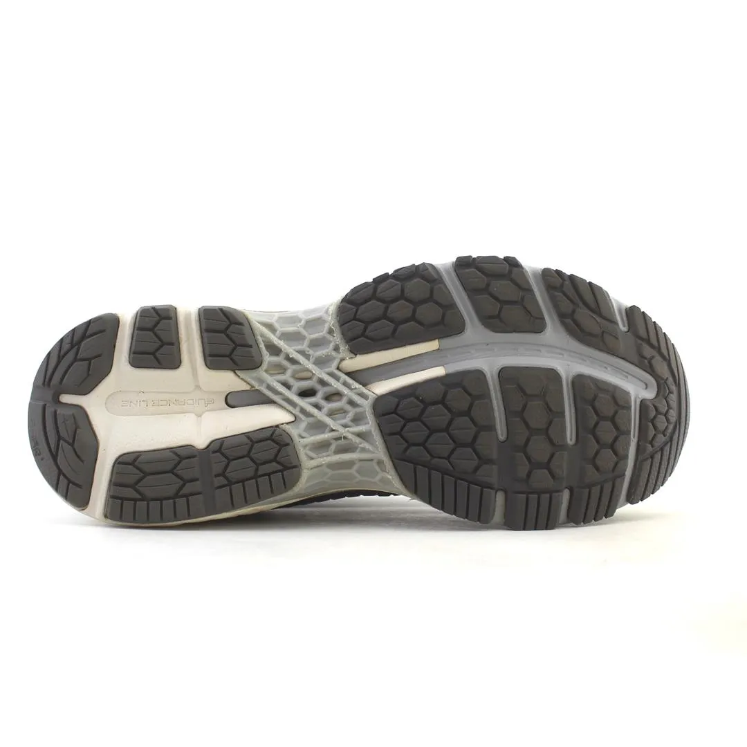 ASICS GEL KAYANO 25 sporty Asics footwear images