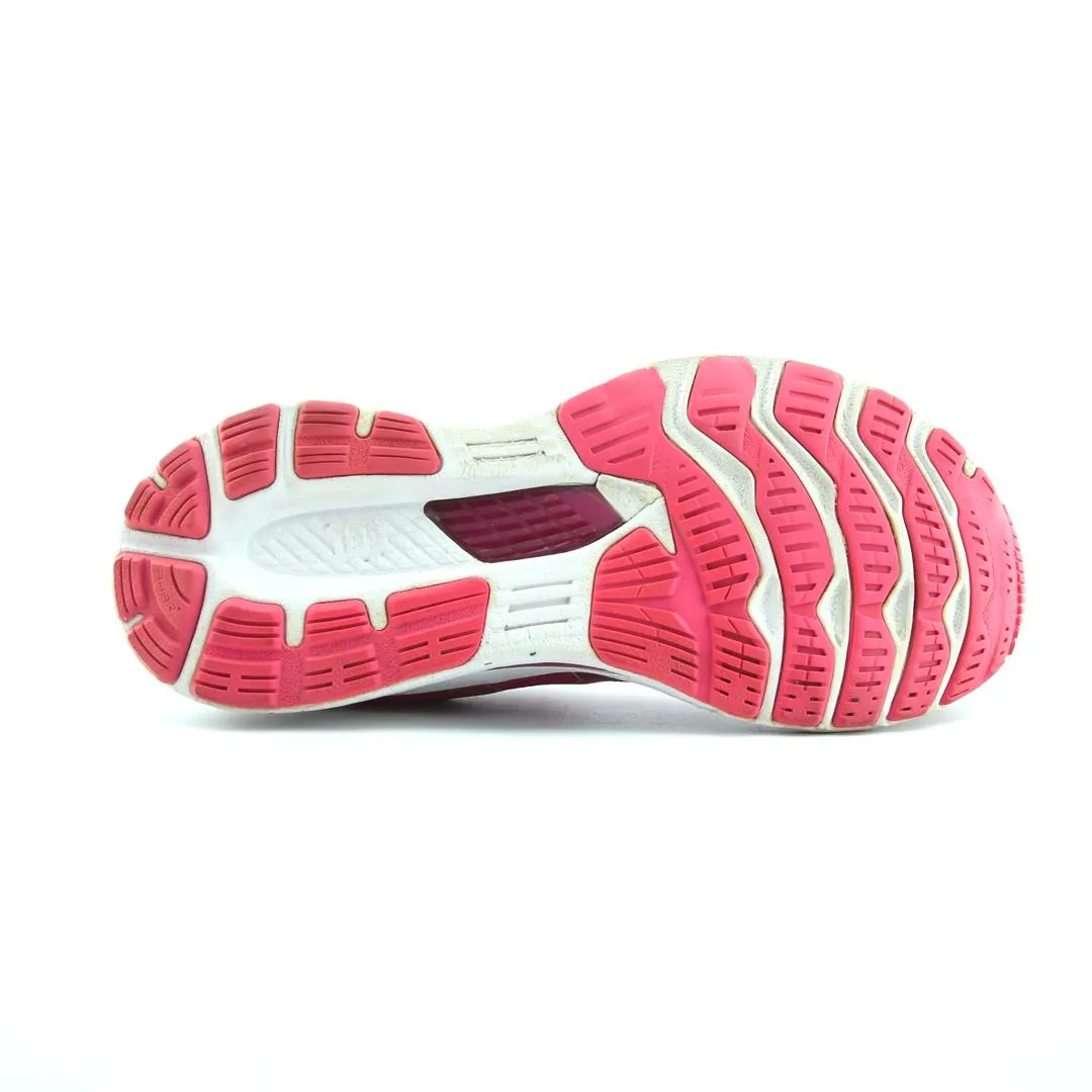 ASICS GEL-KAYANO 28 performance running shoe photos