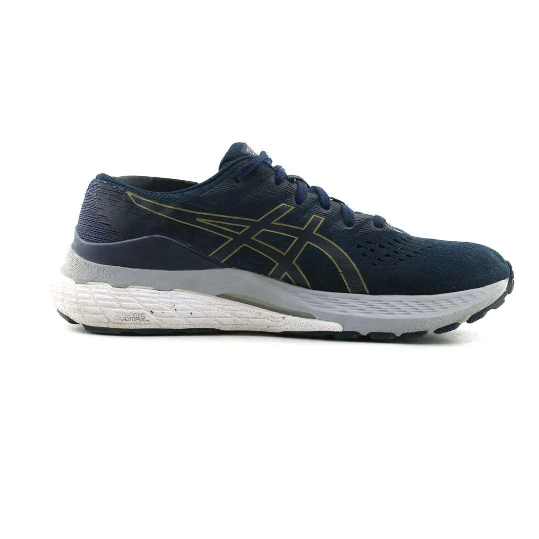 ASICS GEL-KAYANO 28 sporty Asics footwear images