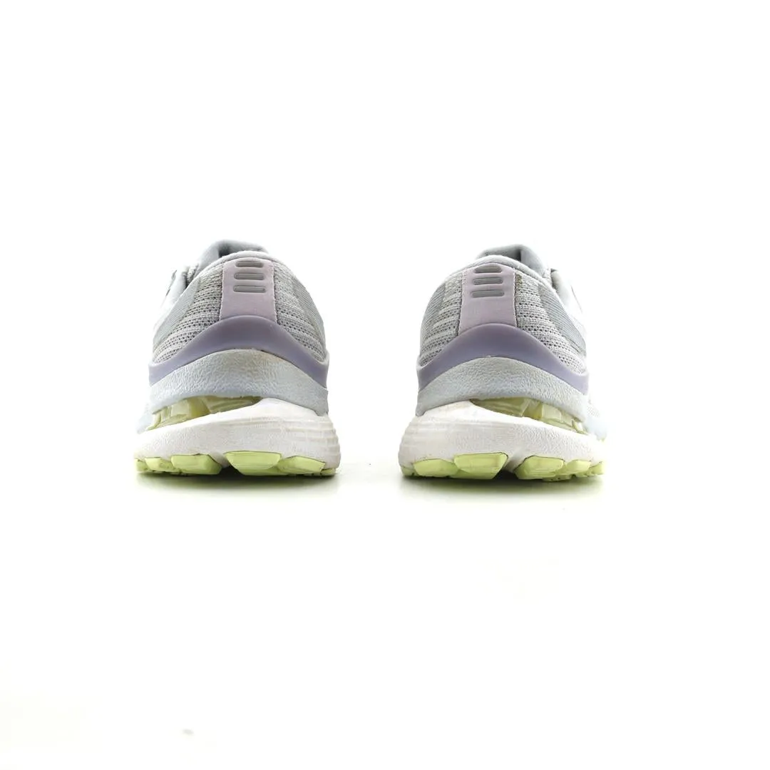 ASICS GEL KAYANO 28 sporty Asics footwear images