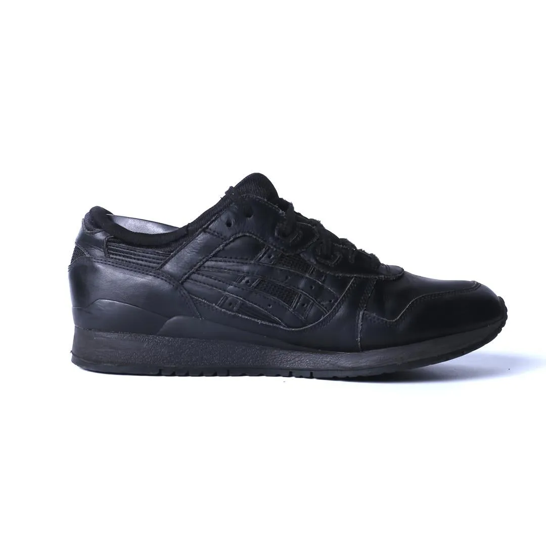 ASICS GEL-LYTE III performance running shoe photos