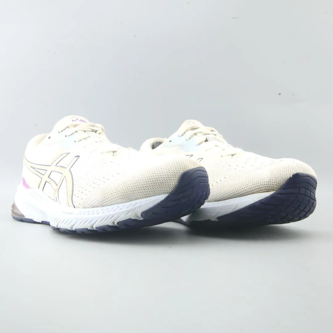 ASICS GT-1000 11 performance running shoe photos