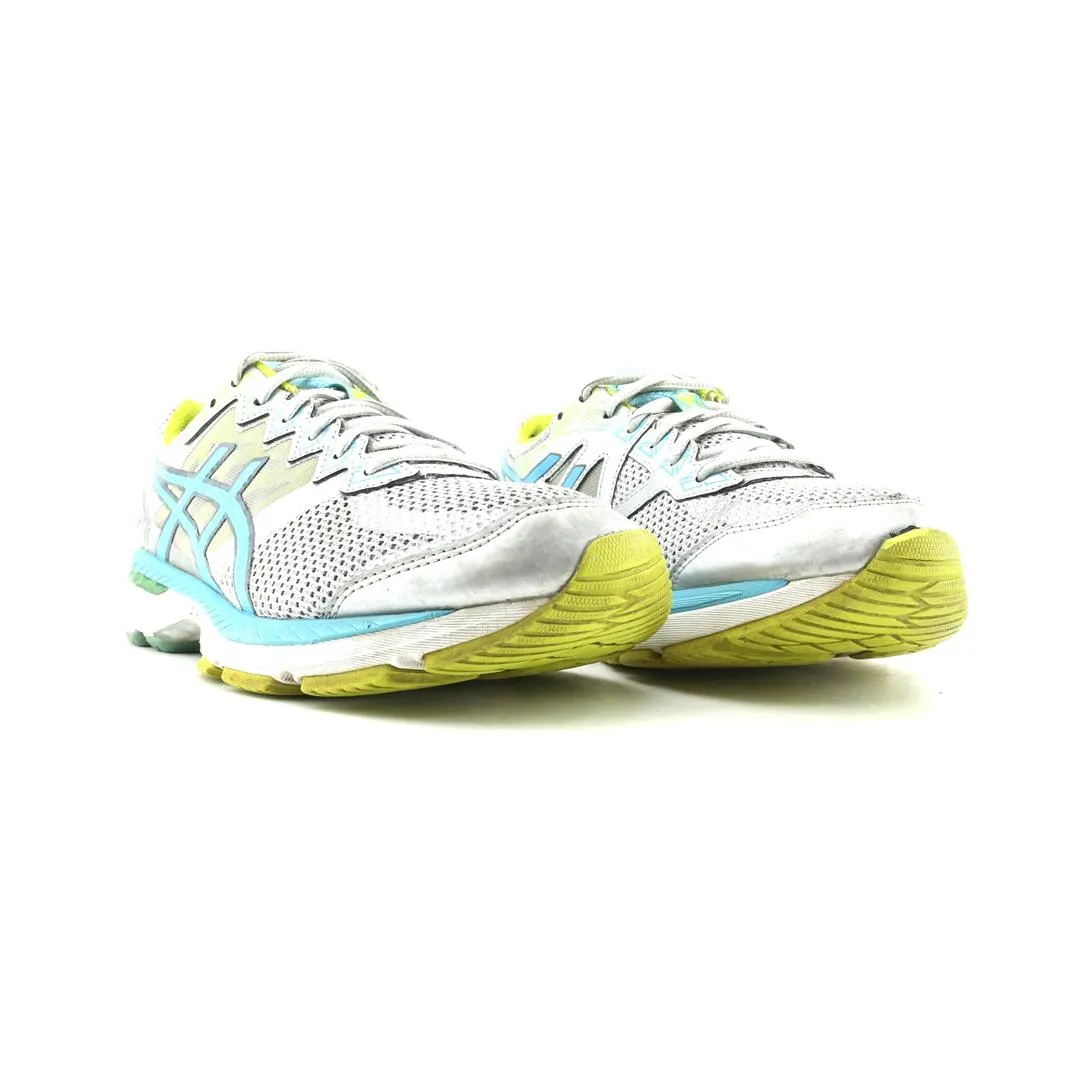 ASICS GT-2000 4 sporty Asics footwear images