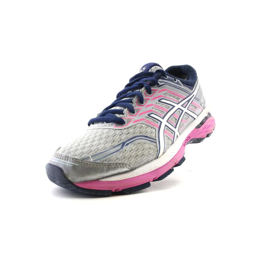 ASICS GT-2000 5 sporty Asics footwear images