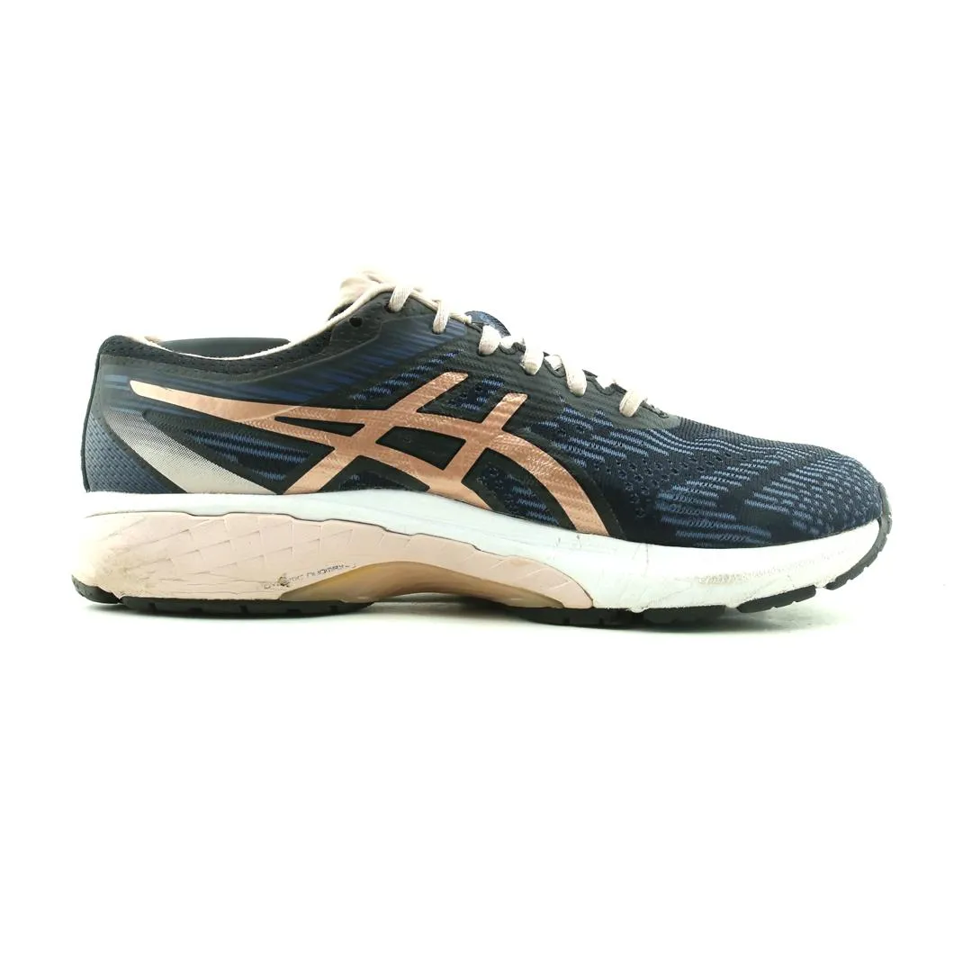 ASICS GT-2000 8 sporty Asics footwear images