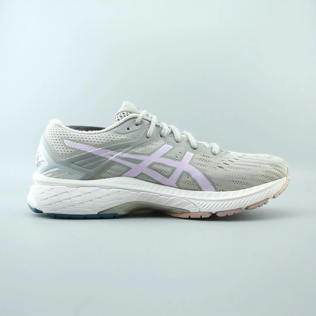 ASICS GT-2000 9 lightweight athletic shoe visuals