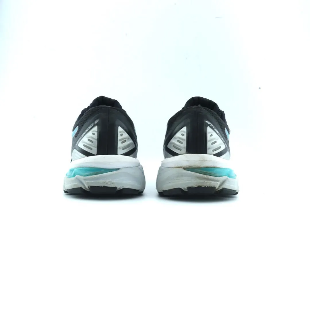 ASICS GT 2000 9 performance running shoe photos