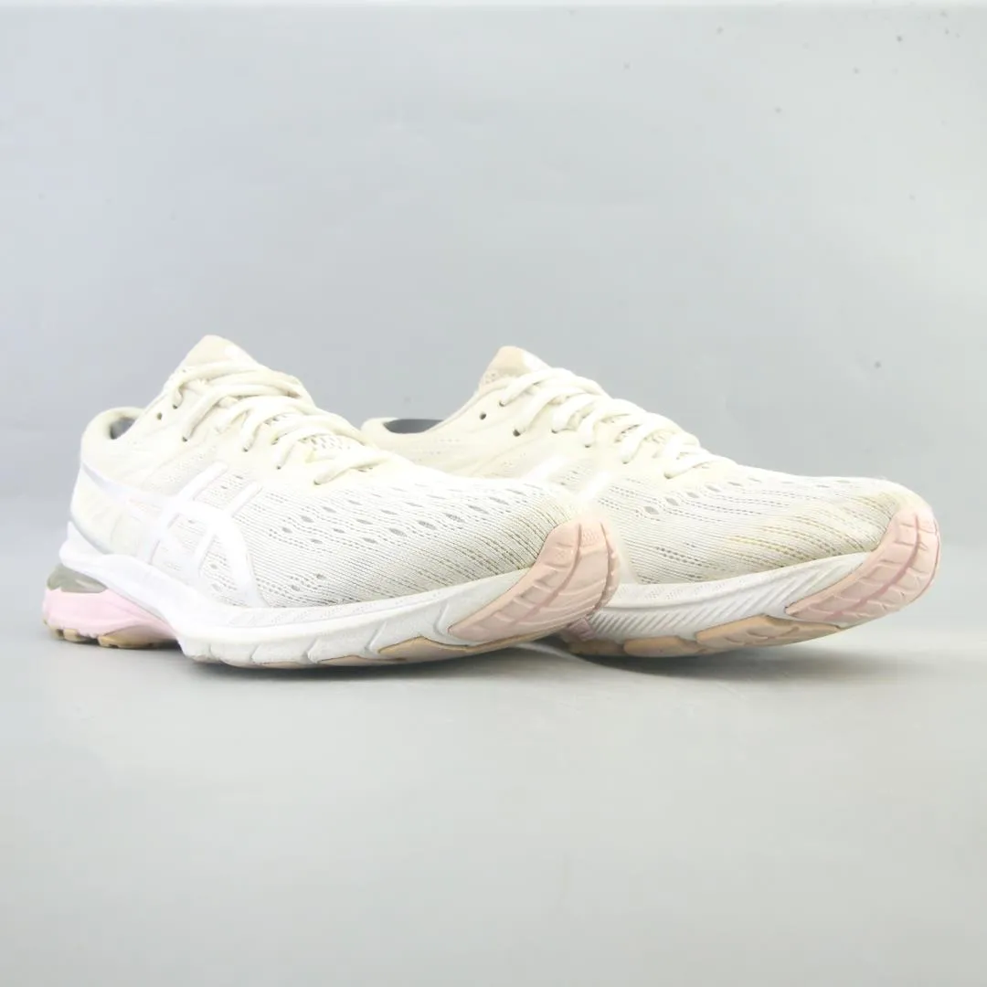 ASICS GT-2000 9 sporty Asics footwear images