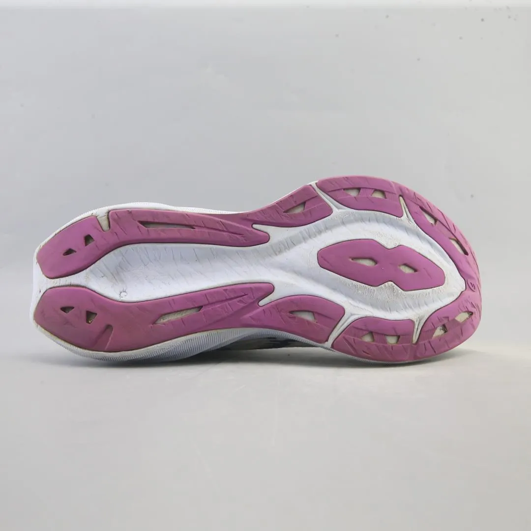 ASICS NOVABLAST 3 sporty Asics footwear images