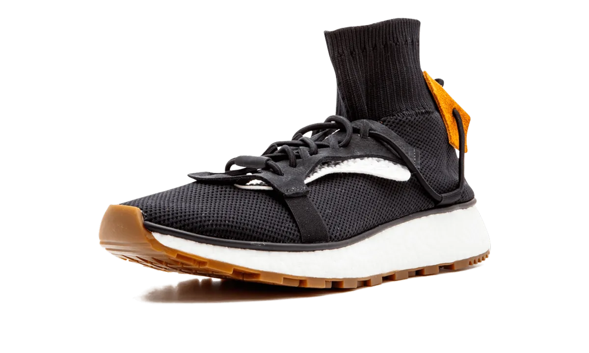 AW Run "black" adidas low-top mens trainers