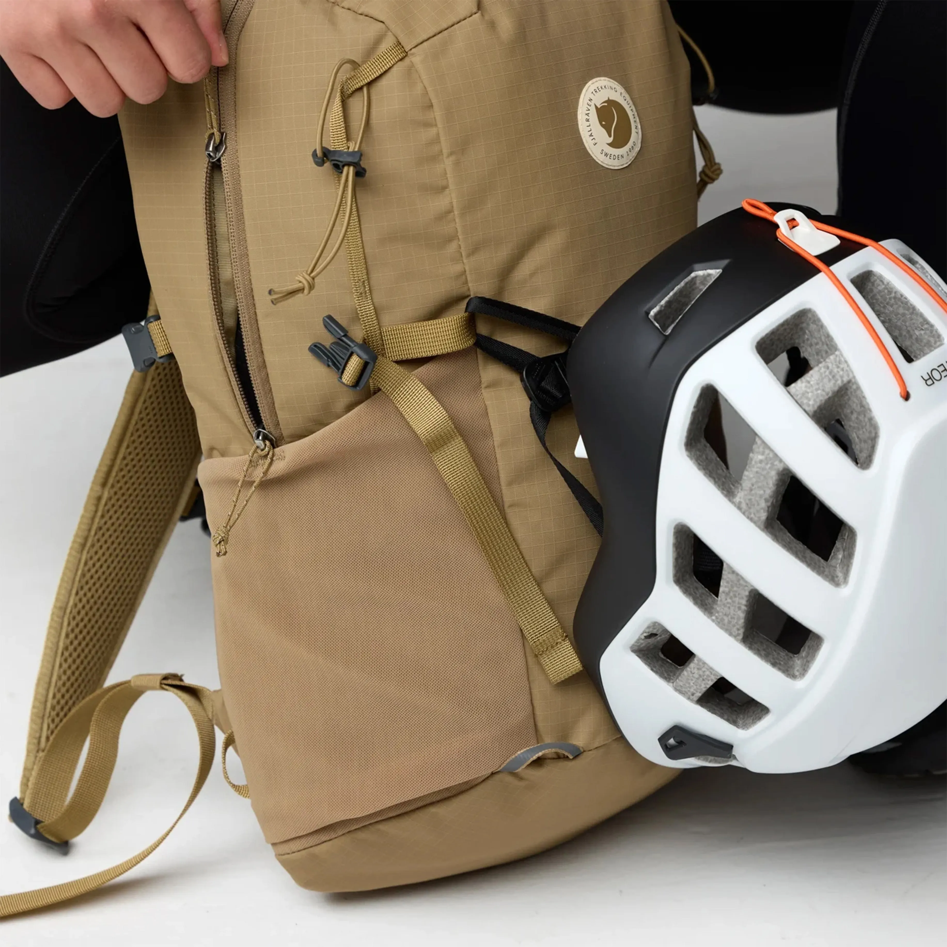 Bags Fjallravenbags Men Fjallraven Abisko Softpack 16 Clay