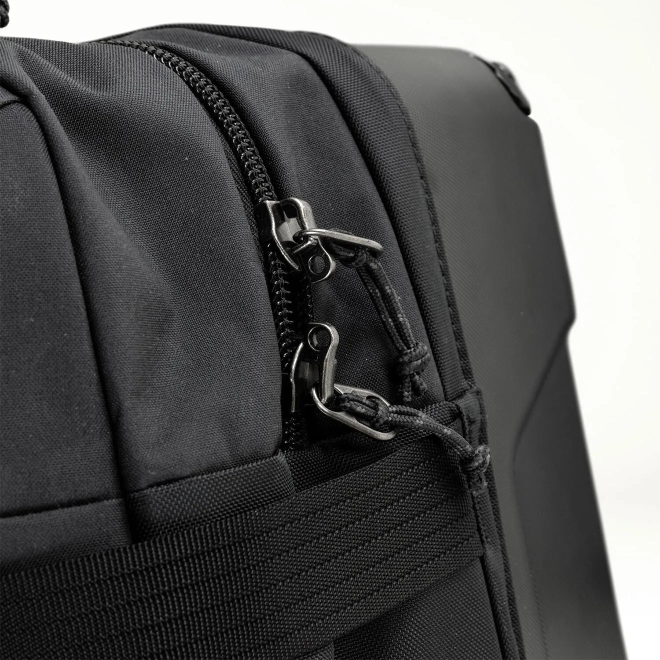 Bags Fjallravenbags Men Fjallraven Farden Roller 35 Coal Black