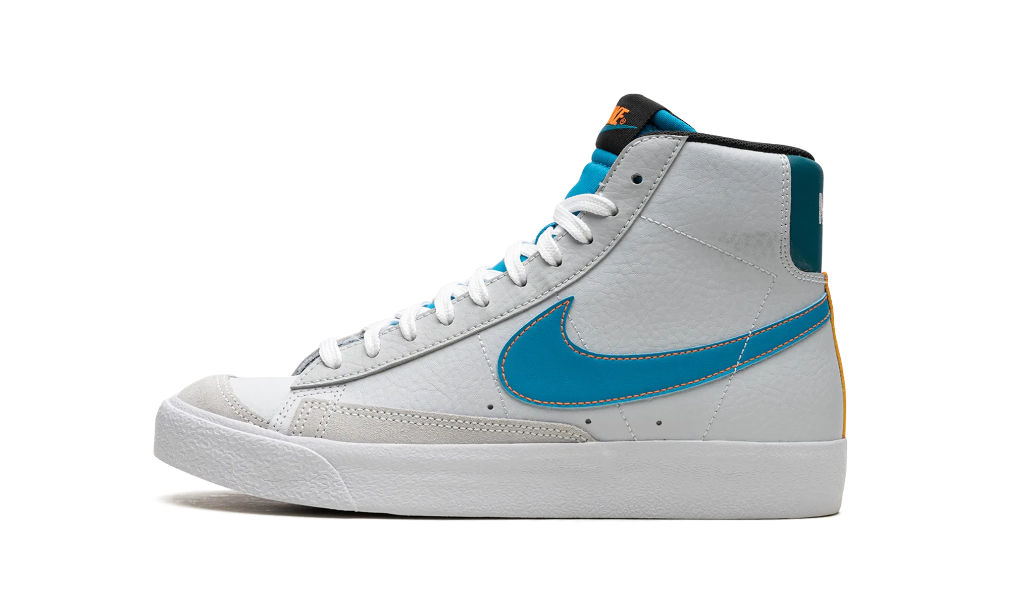 Blazer Mid '77 GS "Pure Platinum" Nike Grade School styles