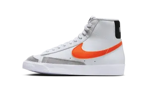 Blazer Mid '77 GS "White Safety Orange" Nike Grade School styles