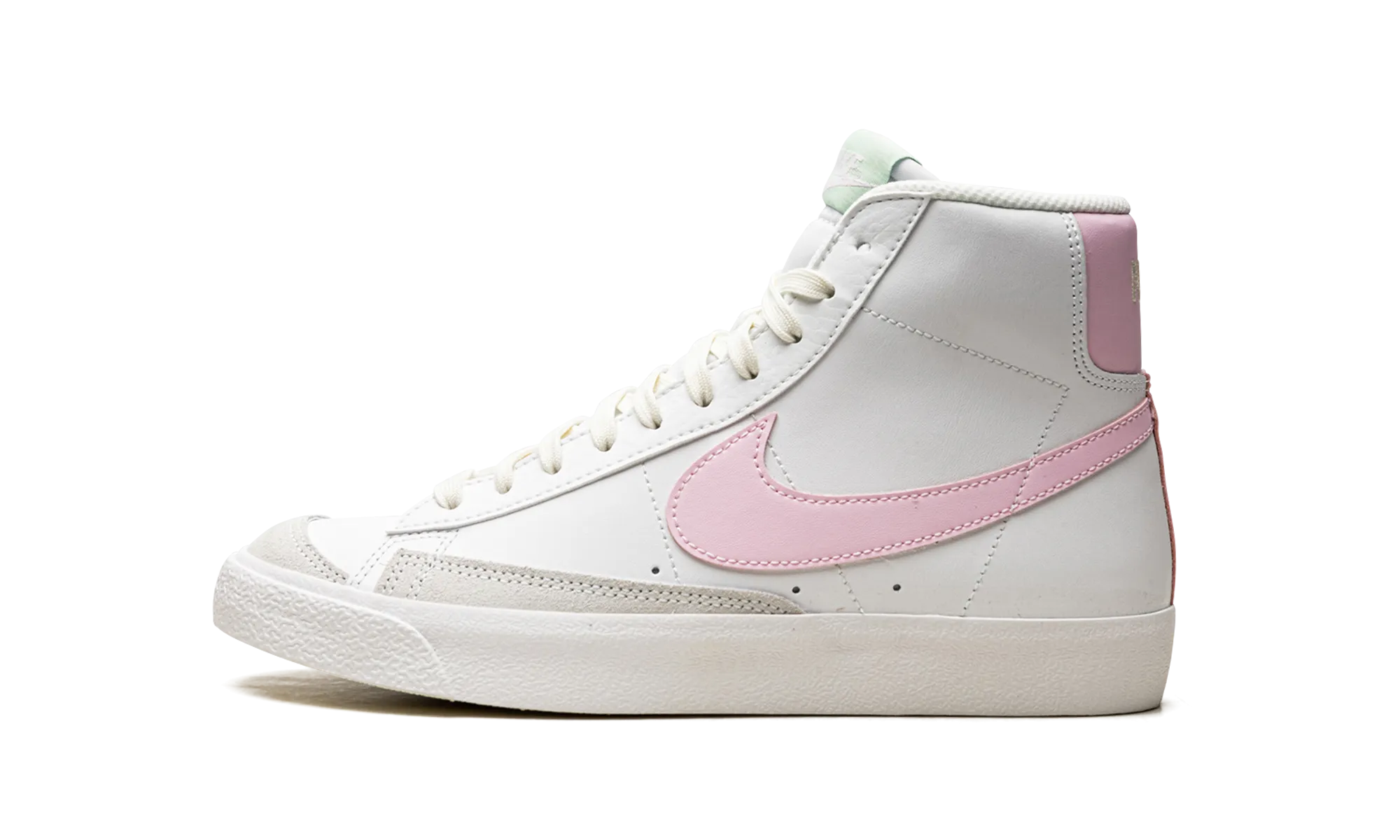 Blazer Mid '77 GS "White/Pink" Nike Grade School styles