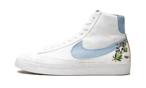 BLAZER MID '77 MNS WMNS "Indigo" Nike Women's designs