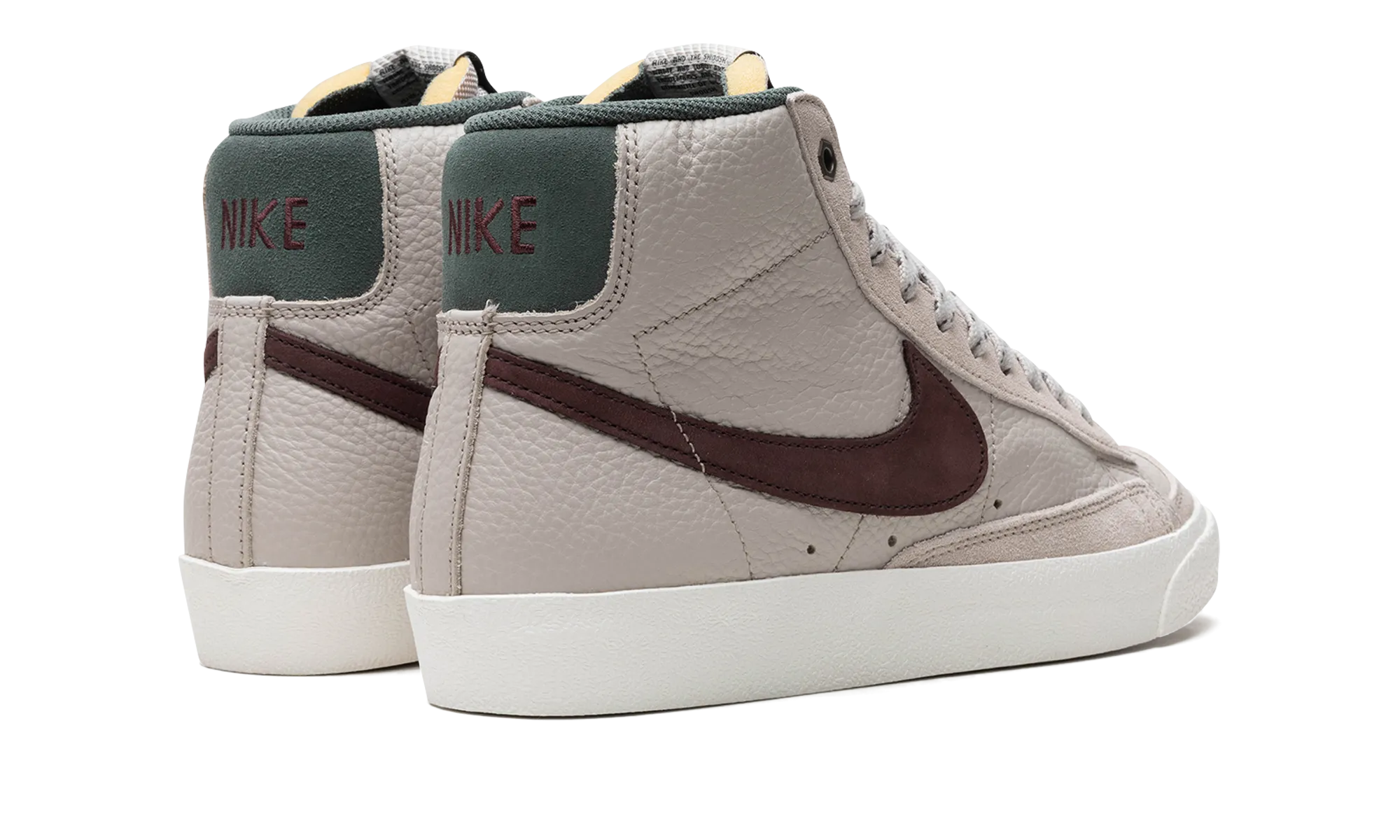 Blazer Mid '77 "Cream / Vintage Green" nike mens sport sneakers