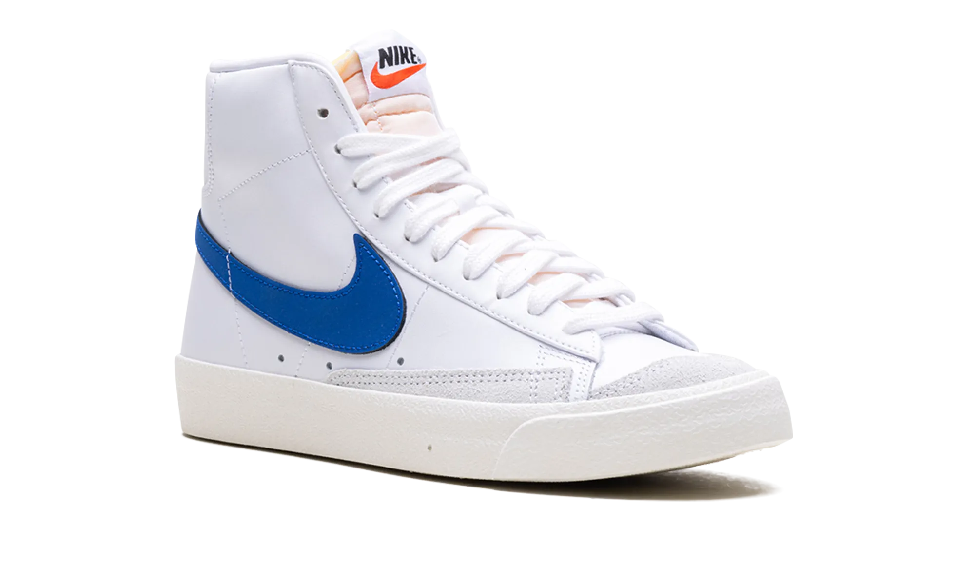 Blazer Mid '77 WMNS "White Game Royal" nike stylish womens footwear