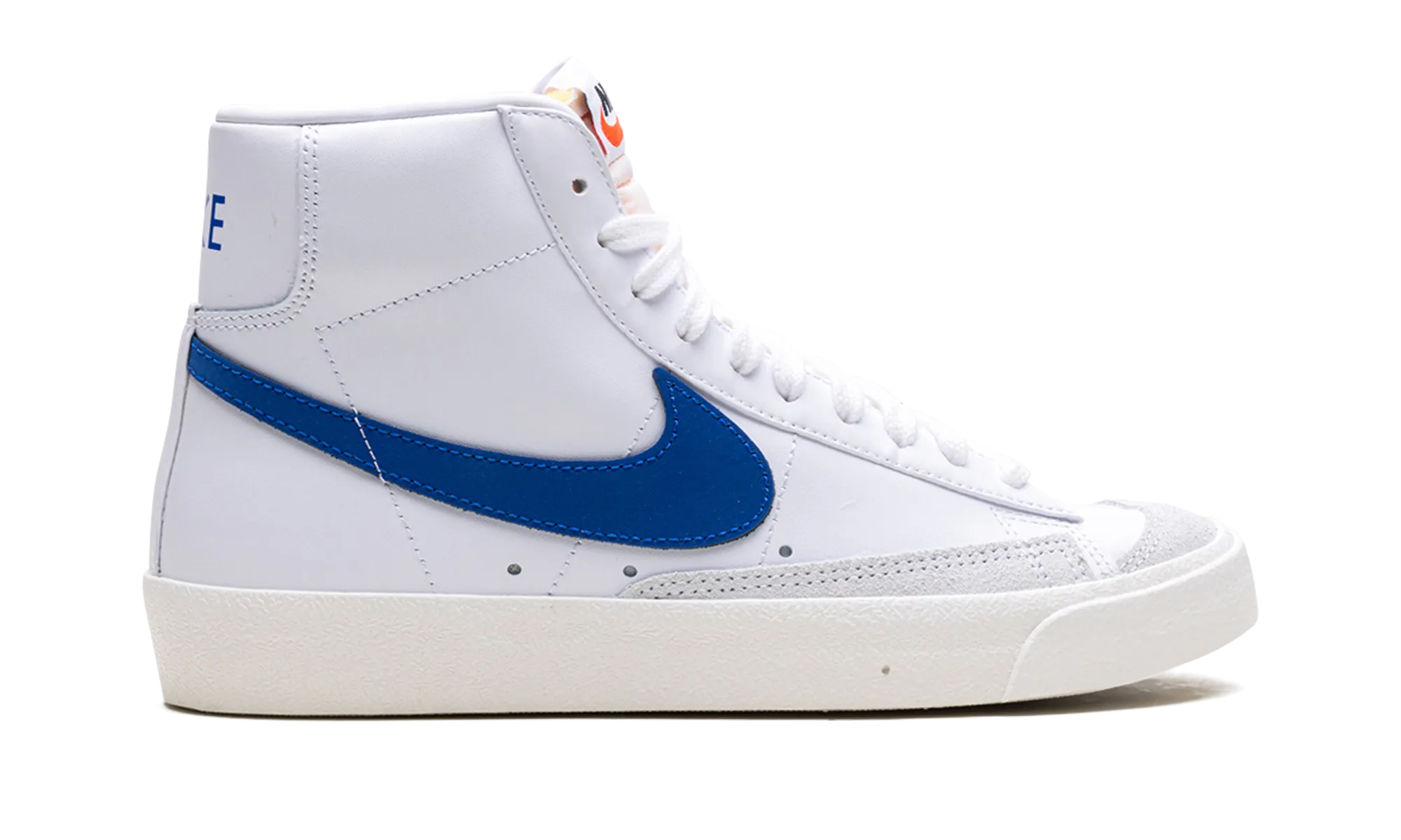 Blazer Mid '77 WMNS "White Game Royal" nike stylish womens footwear
