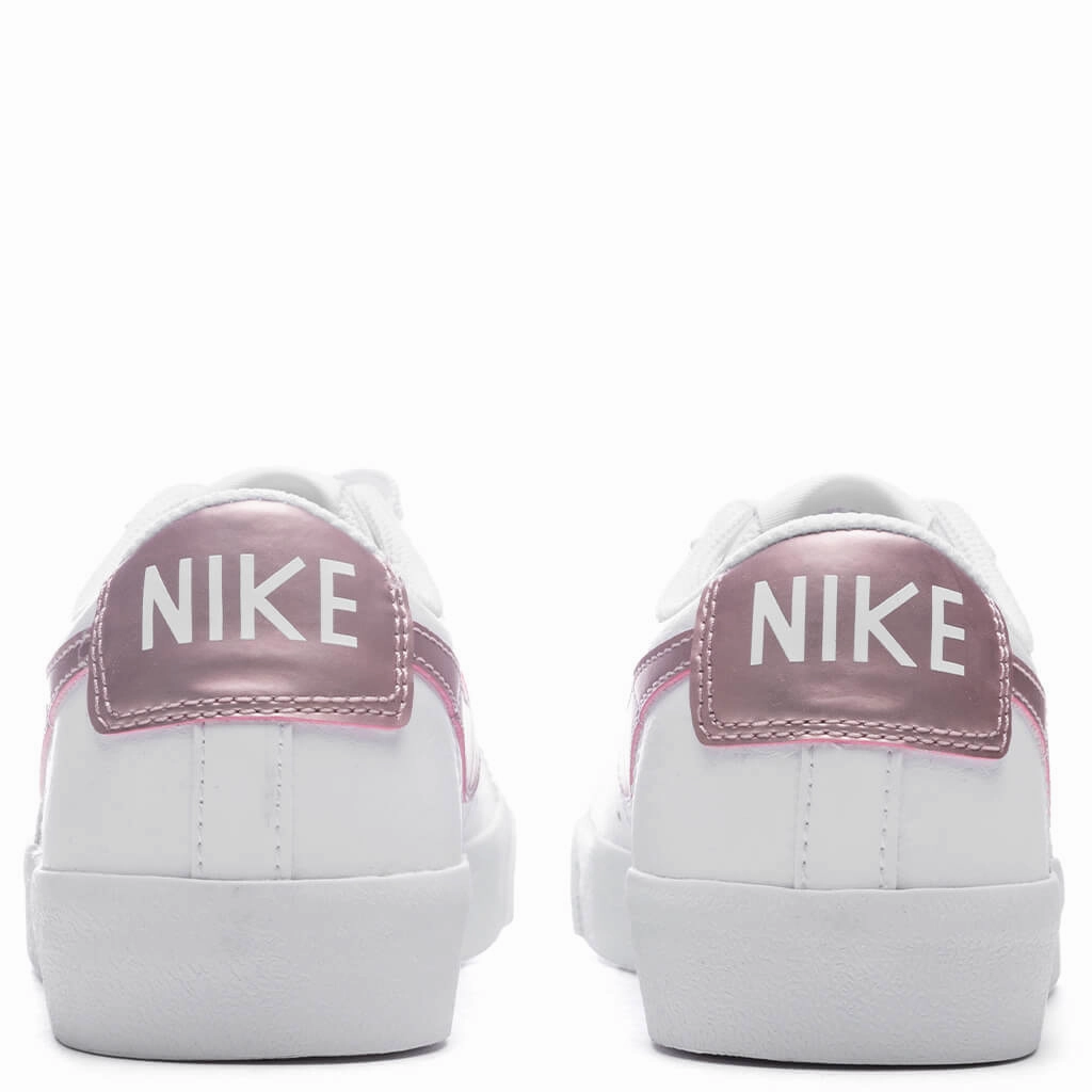 Blazer Low '77 (GS) - White/Pink Glaze Nike Classic Sports Sneakers