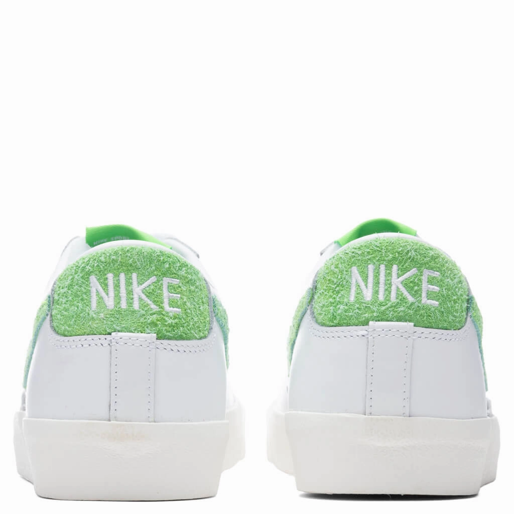 Blazer Low '77 Vintage - White/Mean Green Nike Classic Sports Sneakers
