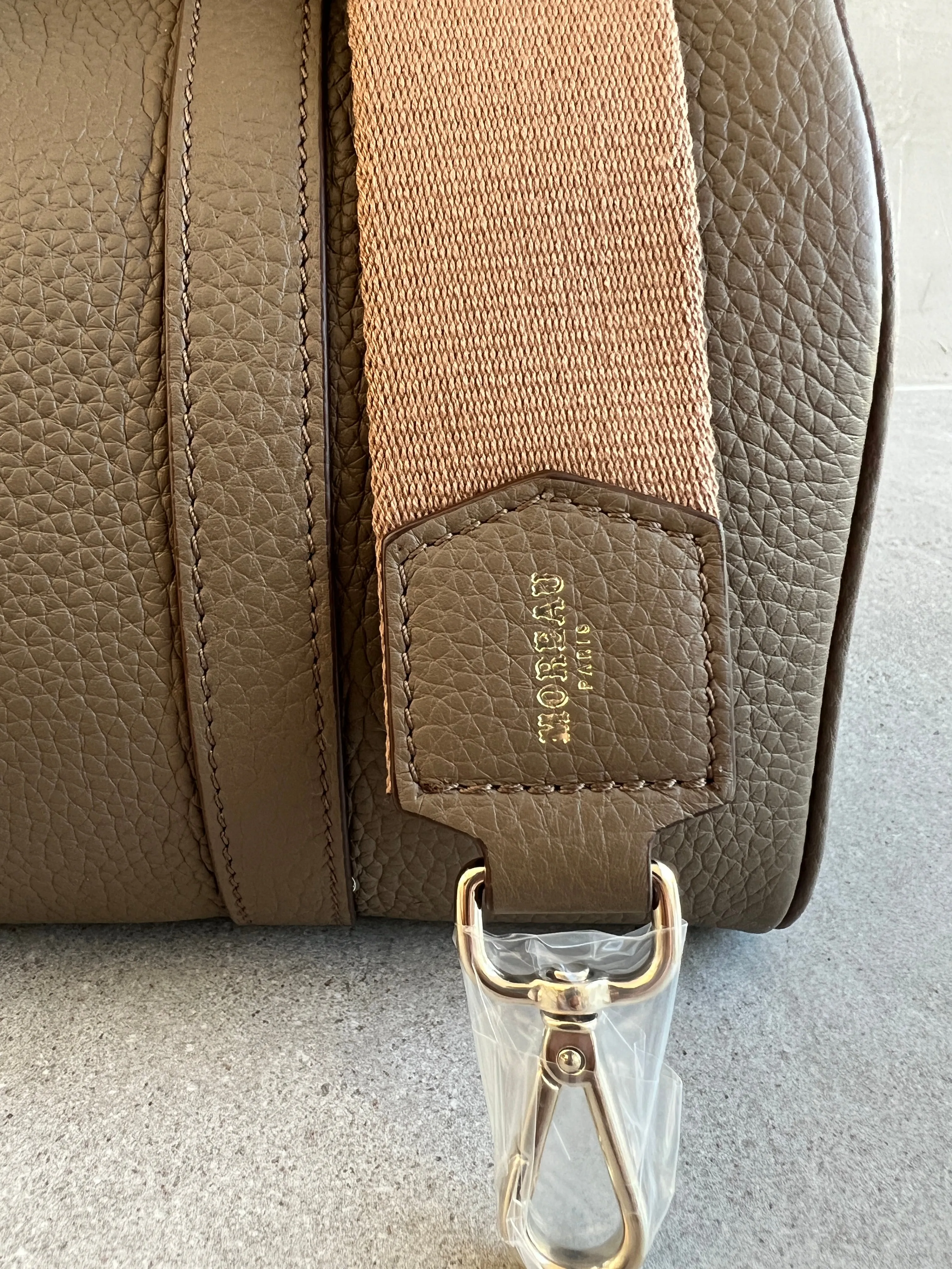 Boston Small Travel Bull, Loutre Moreau Bags