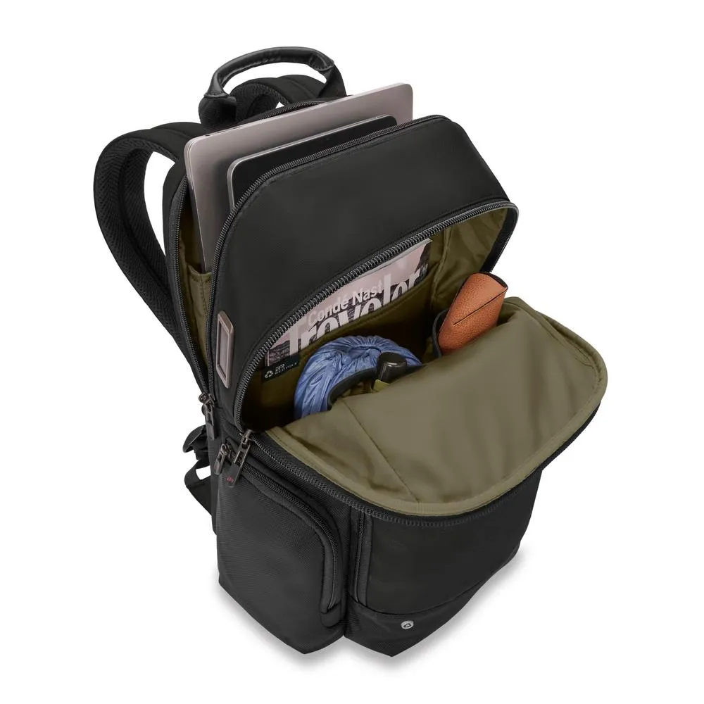 Briggs & Riley Recycled Day Bag Medium Multi-Pocket Backpack Bags Briggs-Riley