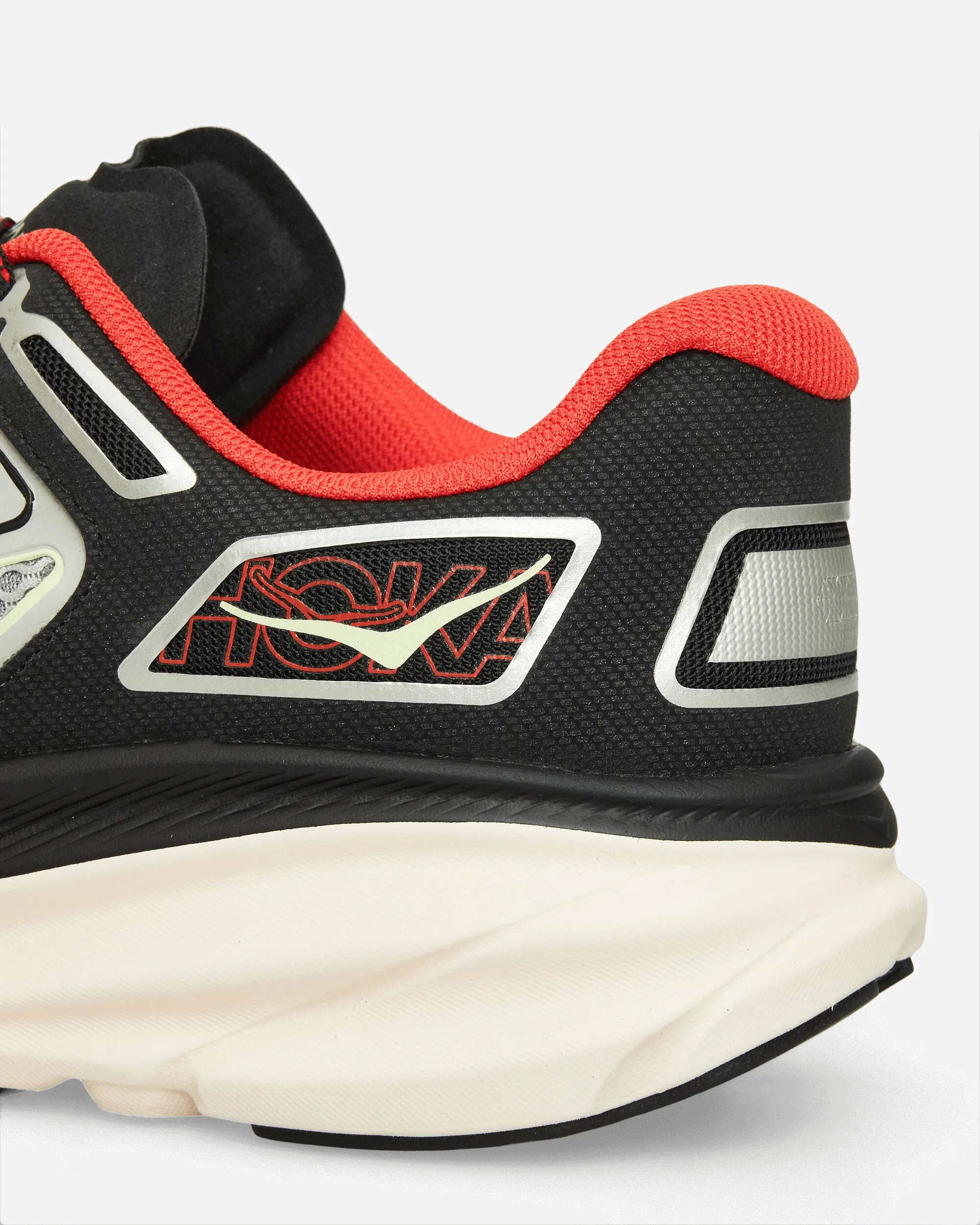 Clifton One9 Sneakers Habanero / Black Max Cushion Trainers