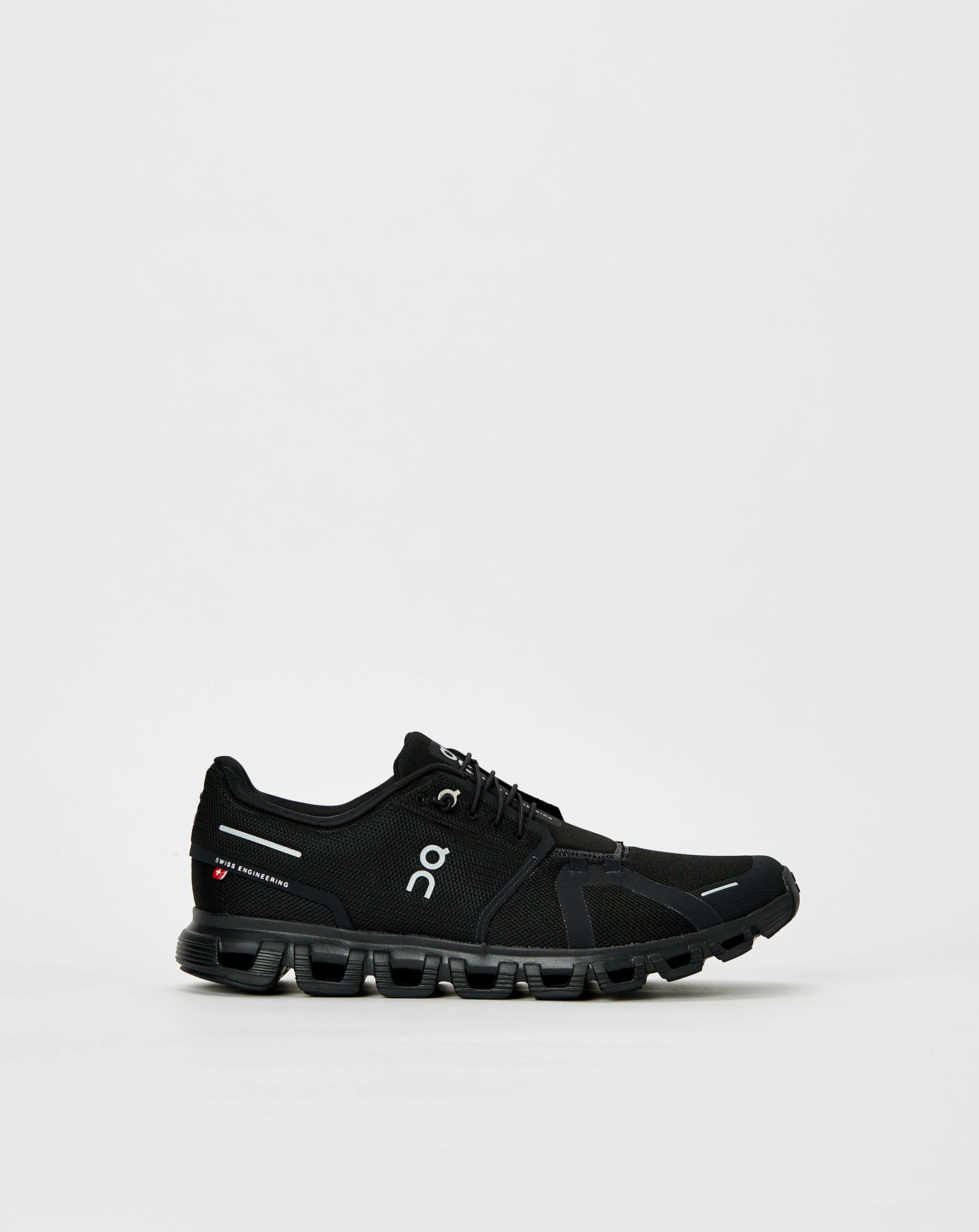 Cloud 6 On Running footwear