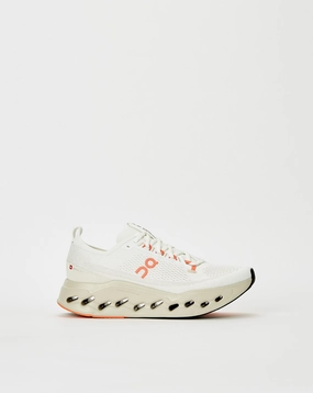 Cloudsurfer Max On Running footwear
