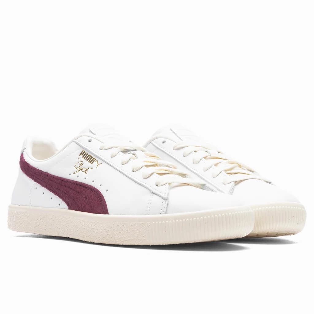 Clyde Base - White/Wood Violet/Team Gold Puma Suede Street Sneakers