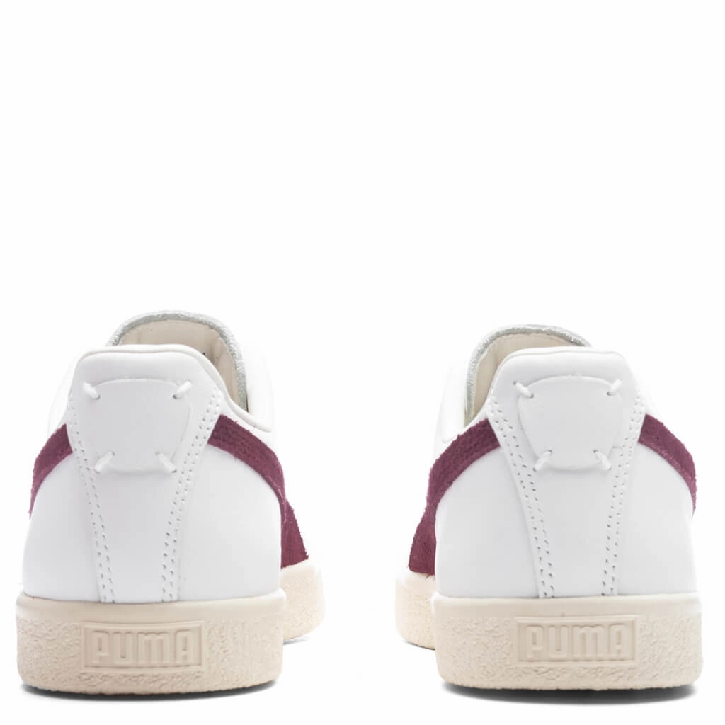 Clyde Base - White/Wood Violet/Team Gold Puma Suede Street Sneakers