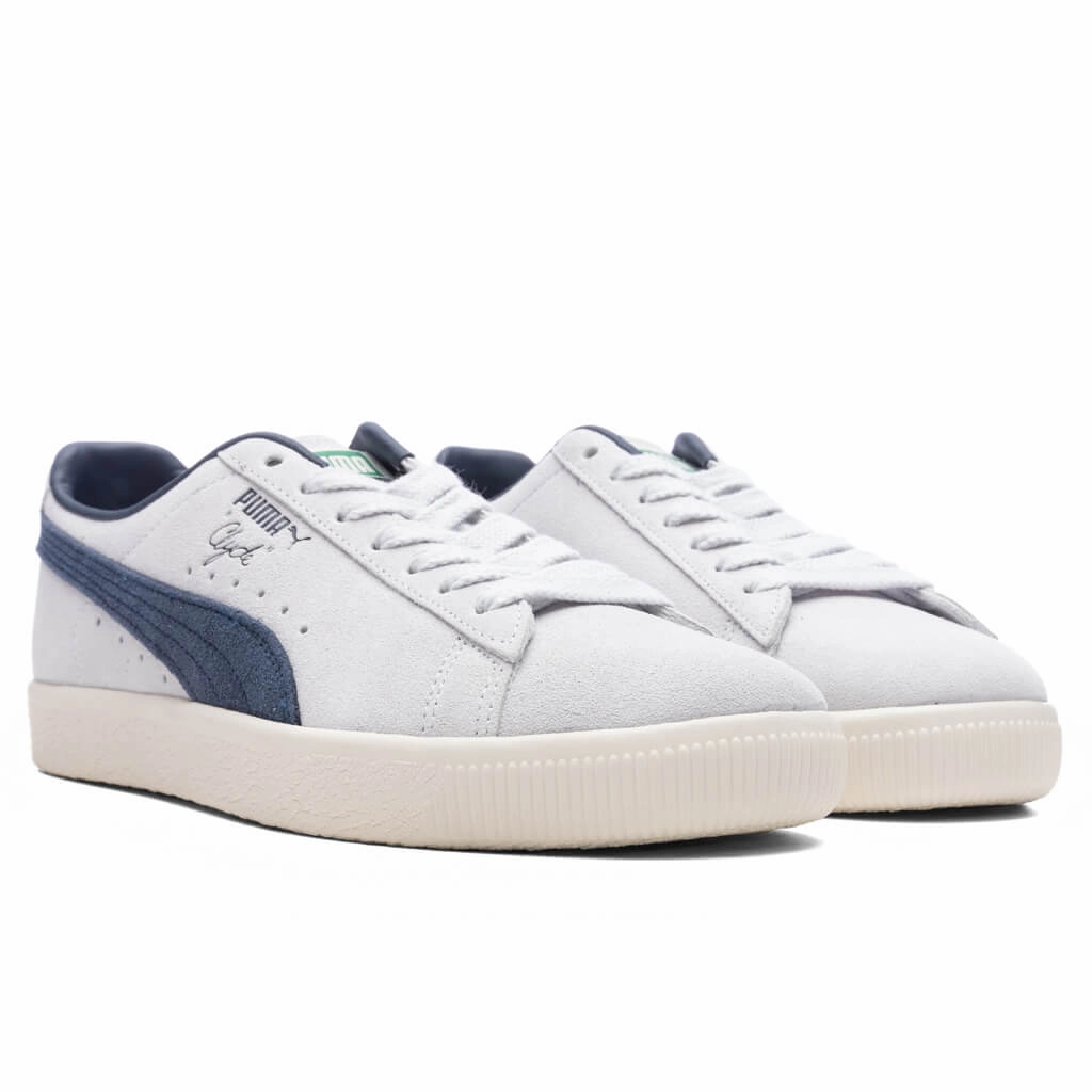 Clyde OG - Grey Puma Suede Street Sneakers