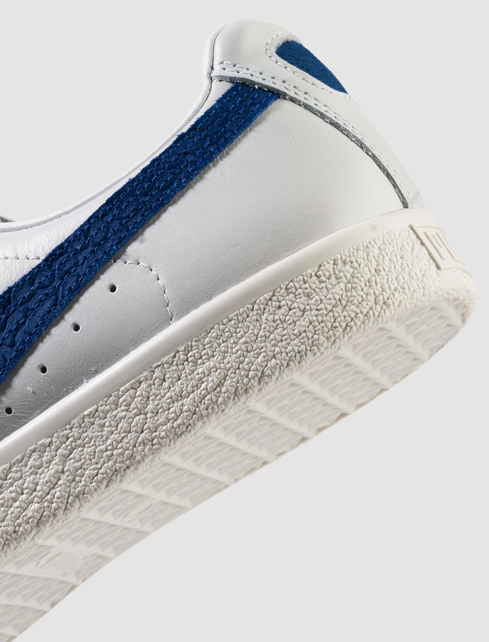 CLYDE SOHO NYC Breathable Daily Trainers