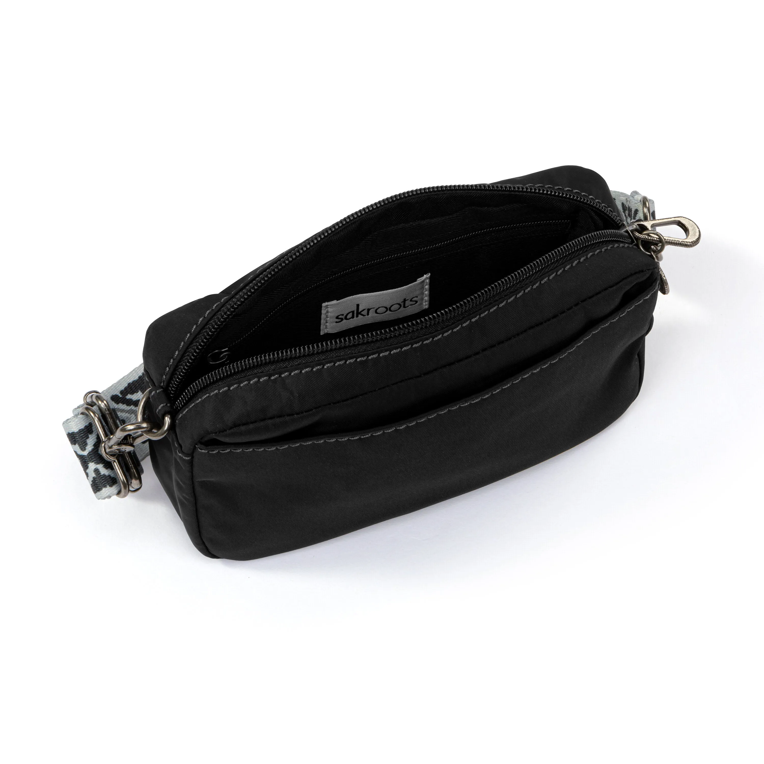 Cora Smartphone Crossbody Bags The Sak Wallets