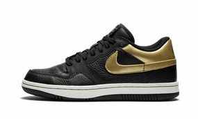 Court Force Low "Black and Gold" Nike Basketball sneakers