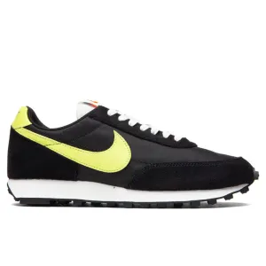 Daybreak SP - Black/Limelight Nike shoes with cushioned air sole