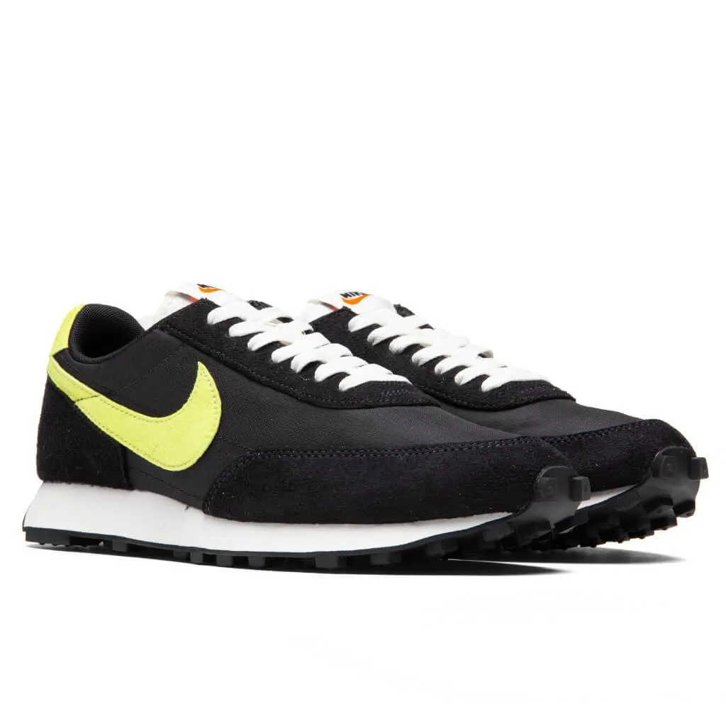 Daybreak SP - Black/Limelight Nike Cushioned Mesh Sneakers