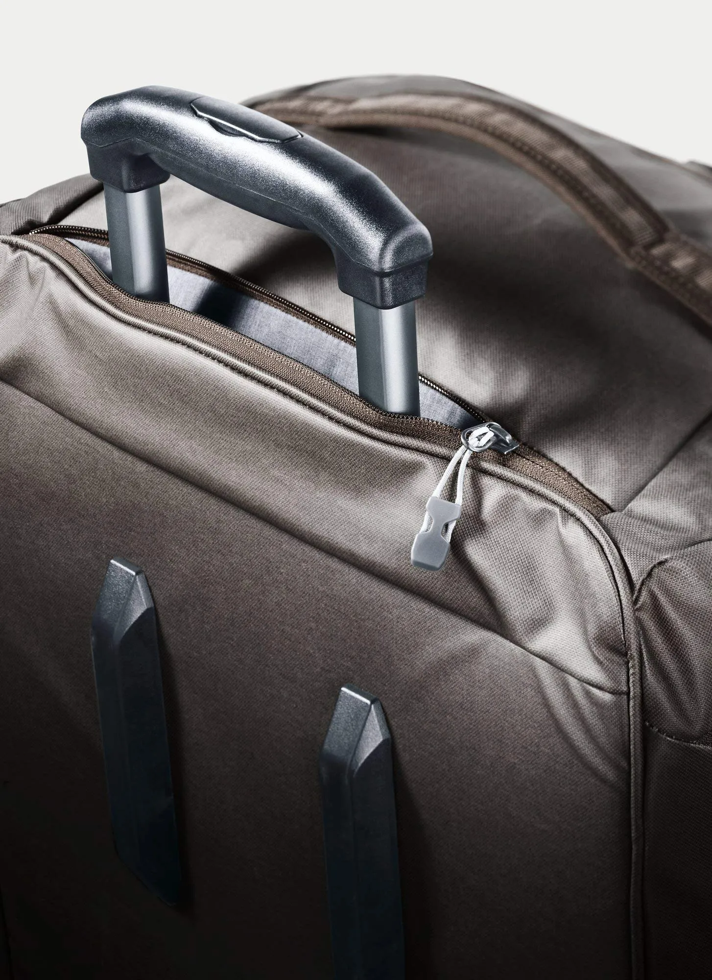 Deuter Aviant 90L 2-Wheel Wheeled Duffel Bags Bags Deuter