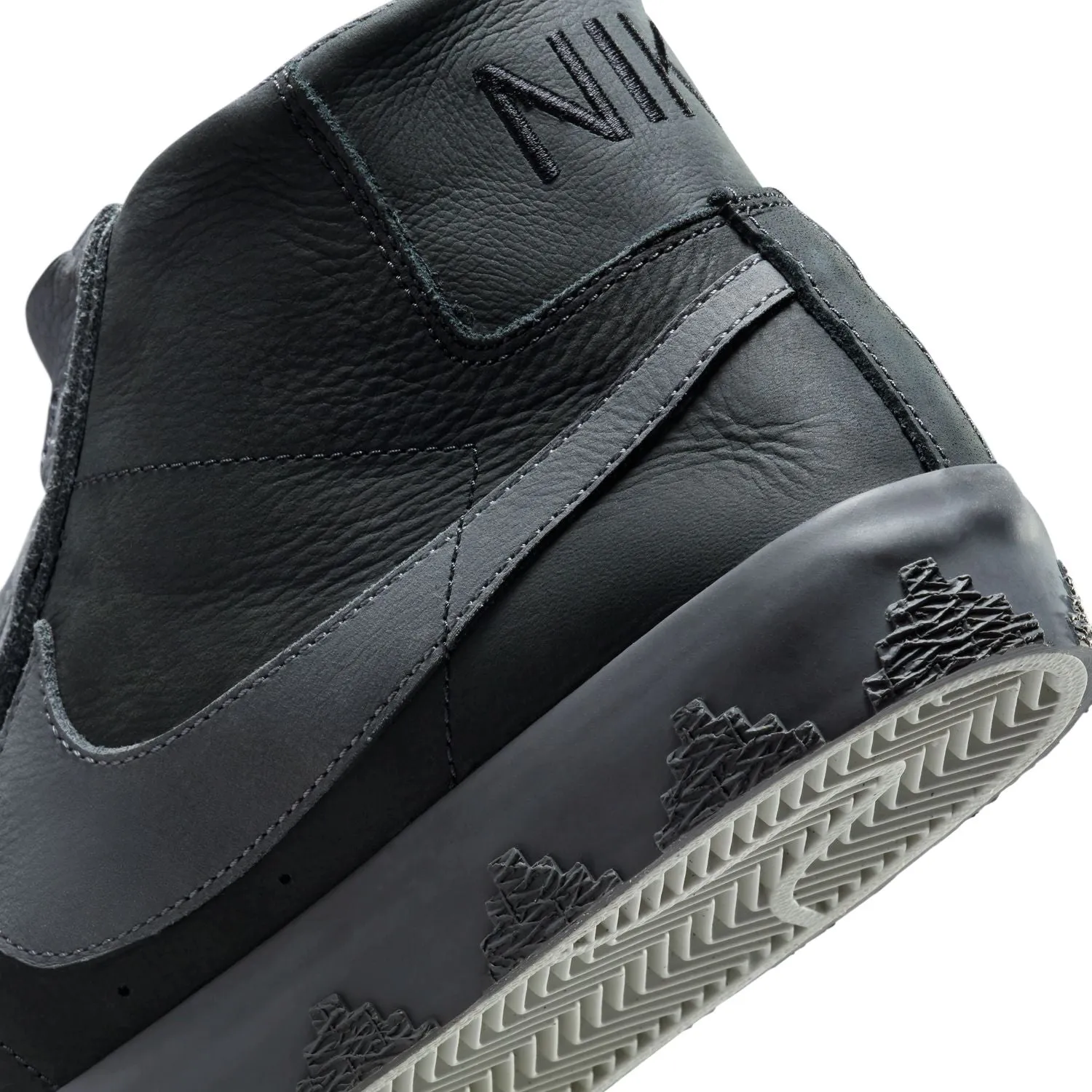   Di��orr Greenwood Zoom Blazer Mid QS 'Dark Smoke Grey'