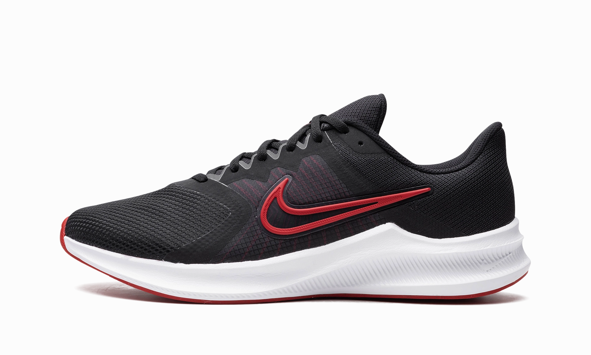 Downshifter 11 Nike Basketball sneakers