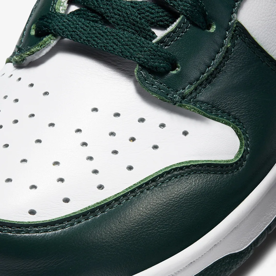 Dunk Hi Spartan Green White Iconic Sneakers
