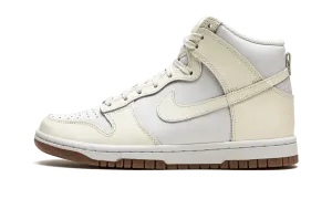 DUNK HIGH MNS WMNS "Sail / Gum" Nike Women's styles